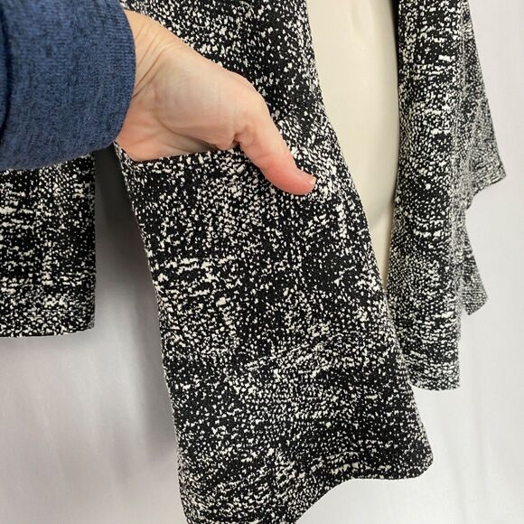 Clara Sun Woo Cardigan Top Womens Medium Black White Open Front Pockets Oversize - Picture 3 of 13